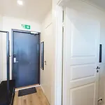 Apartment Aurinkoranta D3 Iso Merinaekymaellae