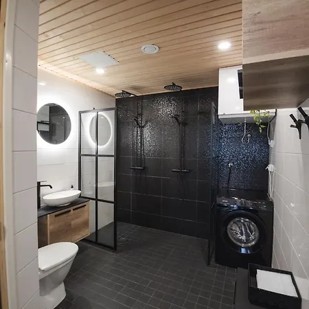 Aurinkoranta D3 Iso Merinaekymaellae * カラヨキ