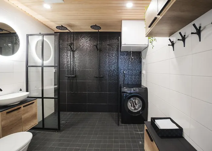 公寓 Aurinkoranta D3 Iso Merinaekymaellae *