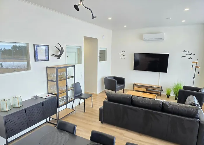 Aurinkoranta D3 Iso Merinaekymaellae * 卡拉约基